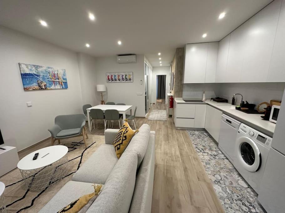 Precioso Apartamento Con Patio. Pyp บาเลนเซีย ภายนอก รูปภาพ